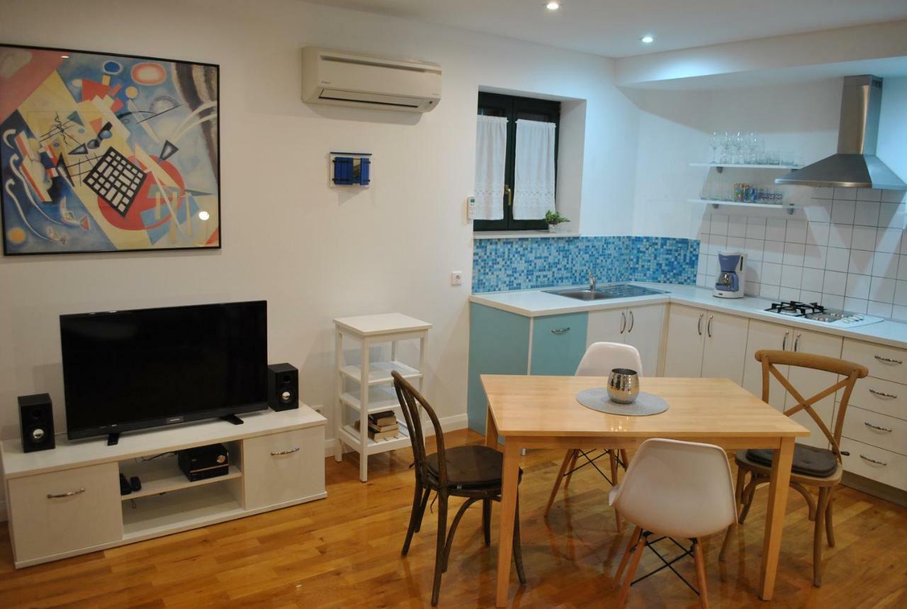 Apartment Cinthija Бибинє Екстер'єр фото
